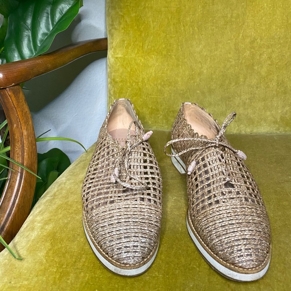 Stuart Weitzman | “Jazzygirl” Woven Sneakers - Picture 3 of 6